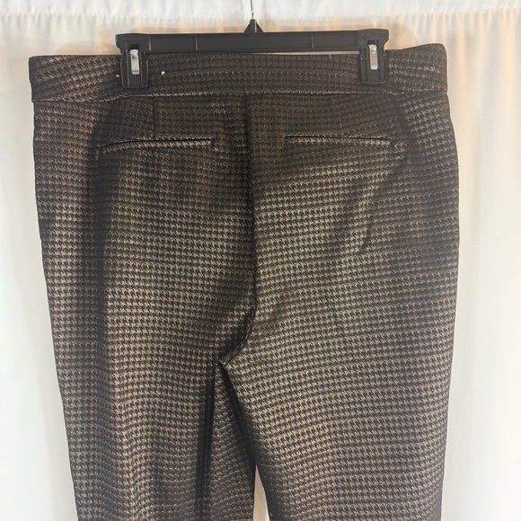 Chico's So Slimming Brigitte
Metallic Tiles Ankle Pant, Chicos Size: 3R - Picture 10 of 14